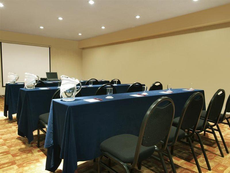 Fiesta Inn Toluca Centro Eksteriør billede